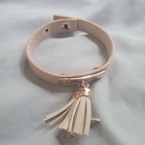 Dangle braclet